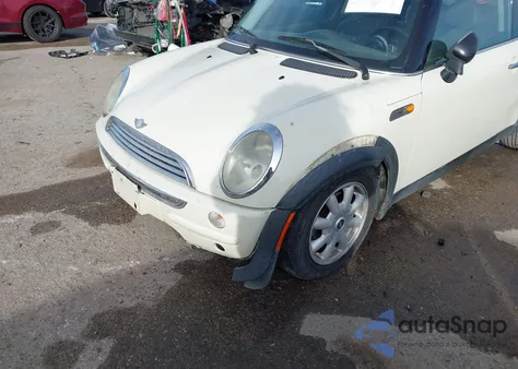 2004 Mini Cooper from USA, damaged, VIN WMWRC33494TJ59809
